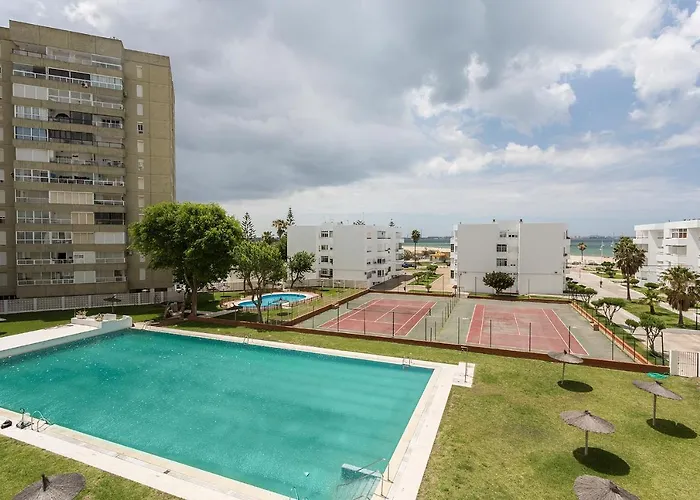 Azvalia - Valdelagrana Puerto Principe, Playa, Piscina, Parking