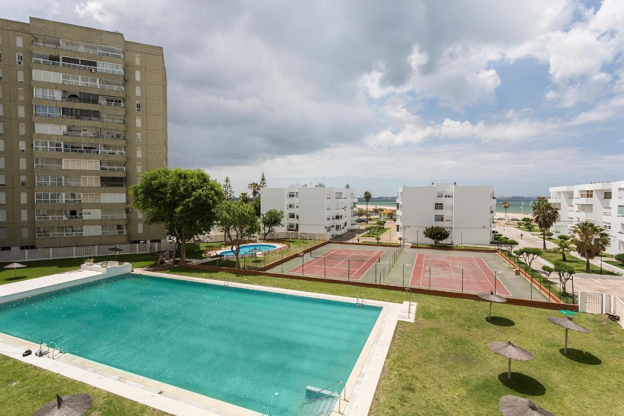 Azvalia - Valdelagrana Puerto Principe, Playa, Piscina, Parking * El Puerto de Santa Maria